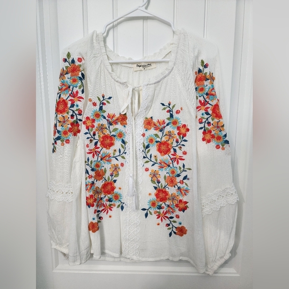 NEW! Impressions Dune Dreaming Embroidered Top In White, Size Medium - Picture 6 of 8